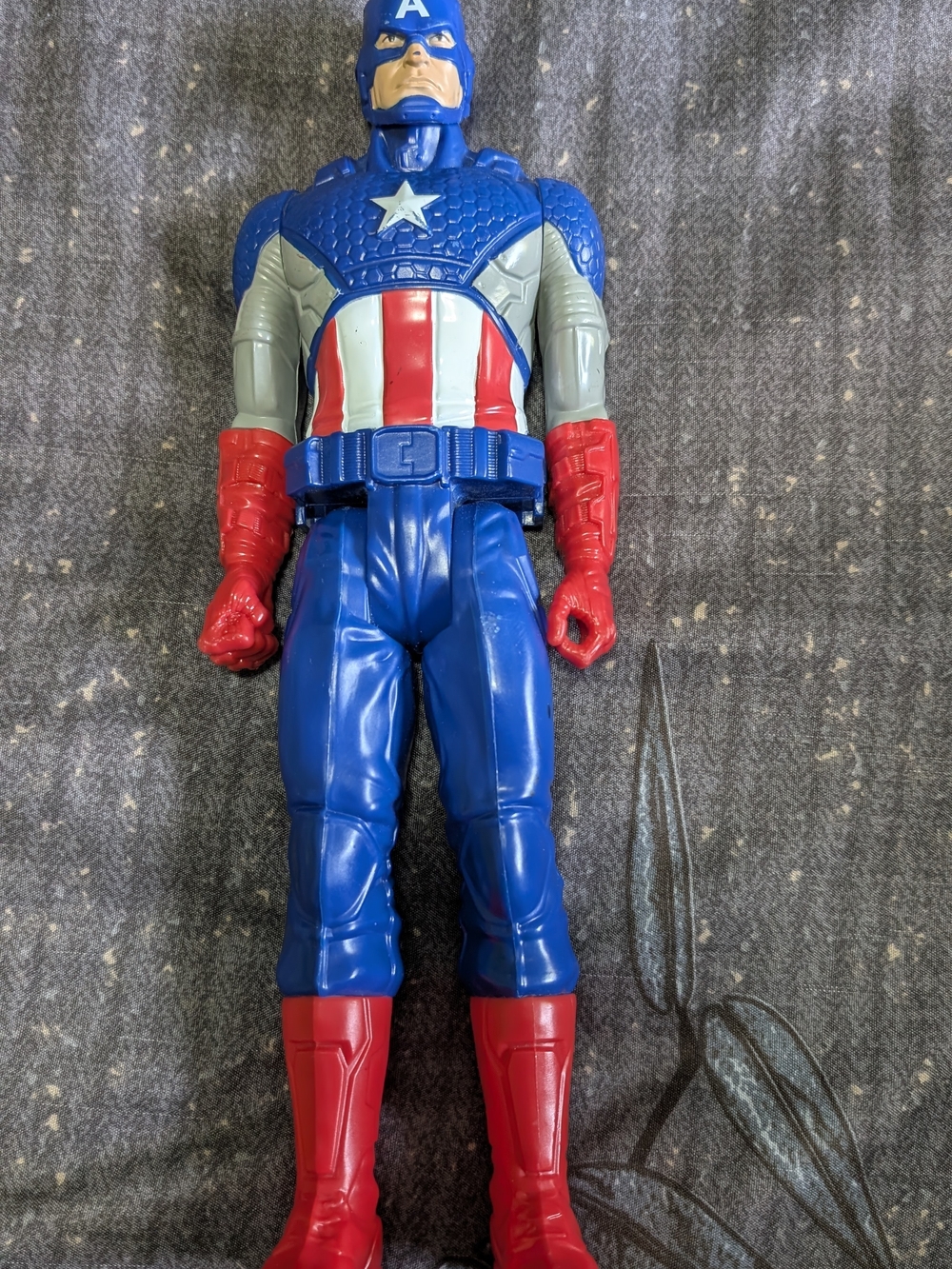 Hasbro 2014 Captain America Figure